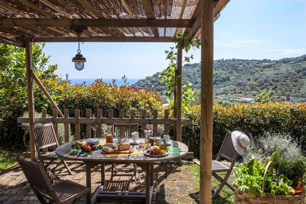 Uliveto Saglietto Agriturismo A Poggi Apartments Imperia Eksteriør bilde