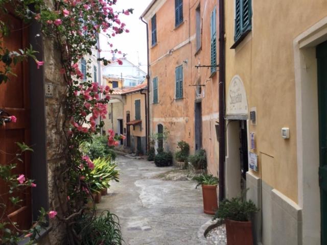 Uliveto Saglietto Agriturismo A Poggi Apartments Imperia Eksteriør bilde