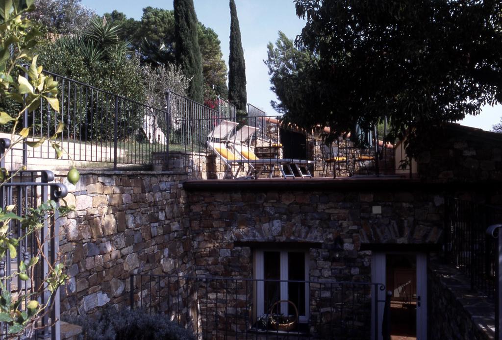 Uliveto Saglietto Agriturismo A Poggi Apartments Imperia Rom bilde
