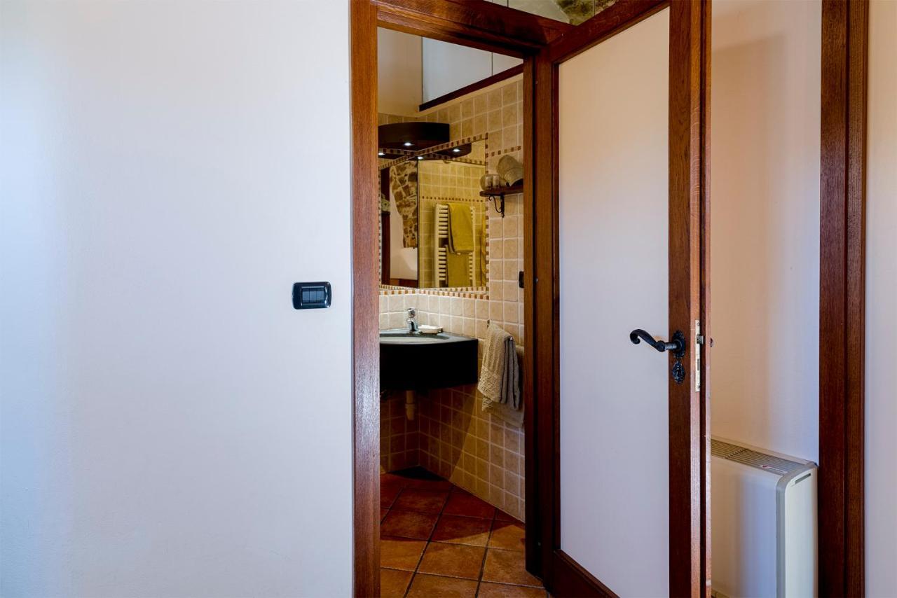 Uliveto Saglietto Agriturismo A Poggi Apartments Imperia Eksteriør bilde