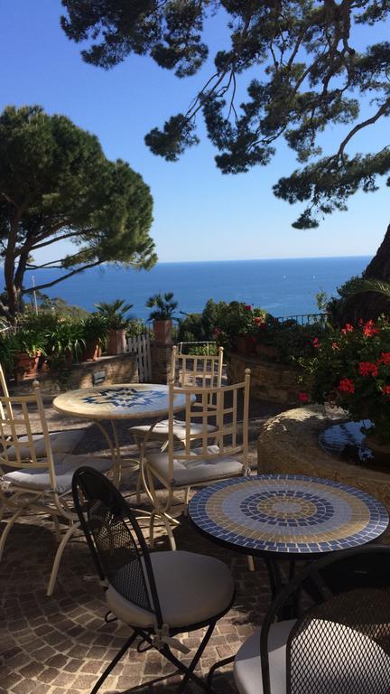 Uliveto Saglietto Agriturismo A Poggi Apartments Imperia Eksteriør bilde