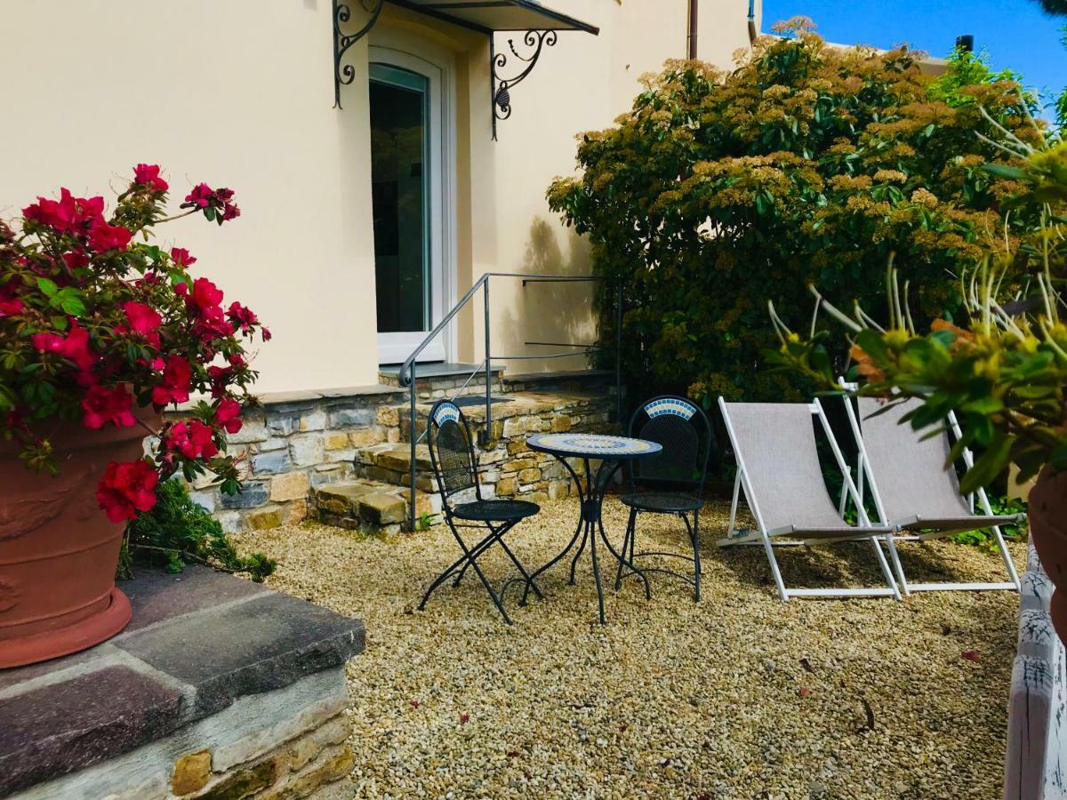 Uliveto Saglietto Agriturismo A Poggi Apartments Imperia Eksteriør bilde